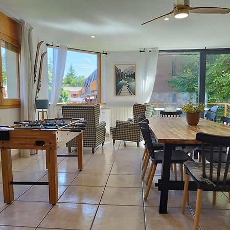 Villa San Lure Jaca Bagian luar foto