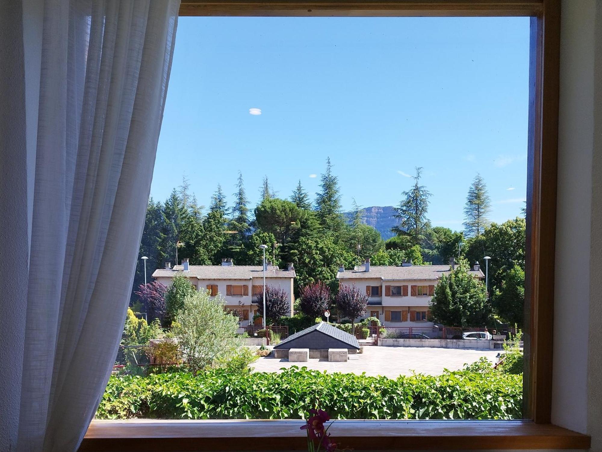 Villa San Lure Jaca Bagian luar foto